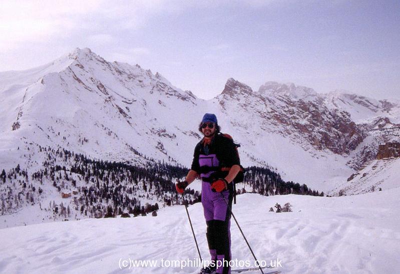 Dolomites Ski Tour 19.jpg